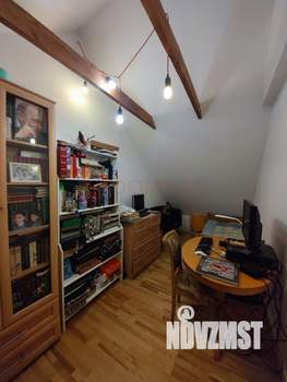 Дом 110м&sup2;, 2-этажный, участок 4 сот.  