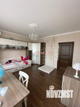 Дом 137м², 2-этажный, участок 3 сот.  