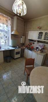 Дом 186м&sup2;, 2-этажный, участок 4 сот.  