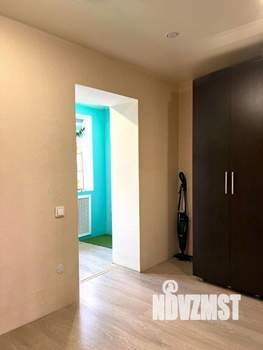 Дом 42м&sup2;, 2-этажный, участок 1 сот.  