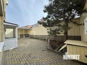 Дом 400м&sup2;, 3-этажный, участок 4 сот.  