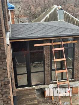 Дом 250м&sup2;, 2-этажный, участок 3 сот.  