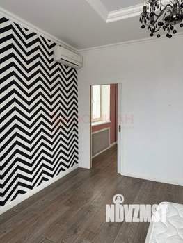 Дом 170м&sup2;, 2-этажный, участок 3 сот.  