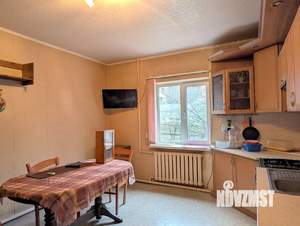 Дом 138м&sup2;, 2-этажный, участок 4 сот.  