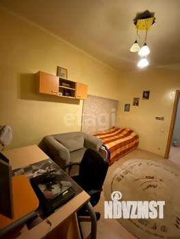 Дом 270м², 3-этажный, участок 6 сот.  