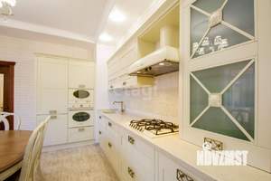 Дом 184м², 1-этажный, участок 4 сот.  