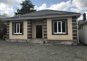 Дом 100м&sup2;, 1-этажный, участок 6 сот.  