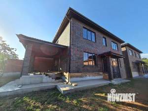 Дом 150м², 2-этажный, участок 3 сот.  