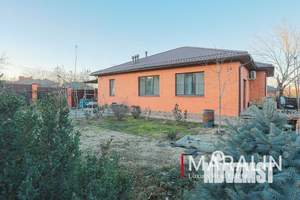 Дом 162м&sup2;, 1-этажный, участок 7 сот.  