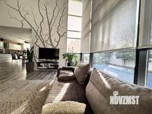 Дом 374м², 3-этажный, участок 7 сот.  