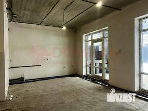 Дом 220м&sup2;, 3-этажный, участок 4 сот.  