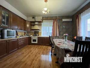 Дом 260м², 1-этажный, участок 9 сот.  