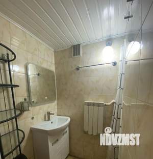 Дом 80м&sup2;, 1-этажный, участок 8 сот.  