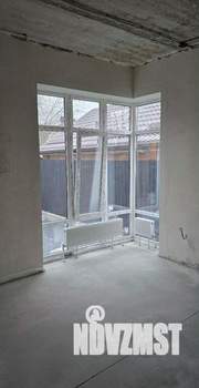 Дом 195м², 2-этажный, участок 3 сот.  