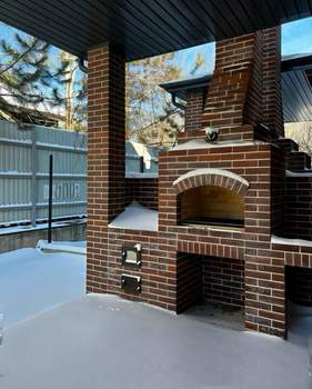 Дом 190м&sup2;, 2-этажный, участок 3 сот.  