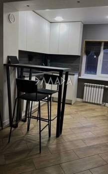 Дом 60м², 2-этажный, участок 6 сот.  