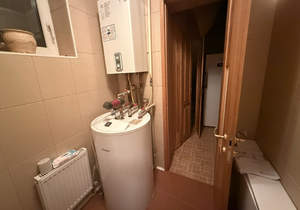 Дом 236м&sup2;, 2-этажный, участок 4 сот.  