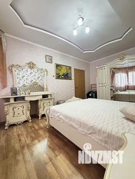 Дом 245м², 2-этажный, участок 3 сот.  