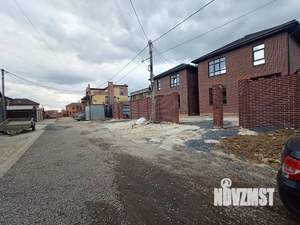 Дом 190м&sup2;, 2-этажный, участок 3 сот.  