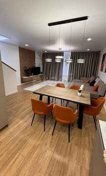 Дом 150м², 2-этажный, участок 3 сот.  
