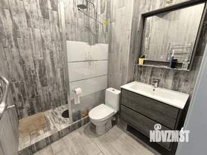 Дом 200м&sup2;, 3-этажный, участок 1 сот.  