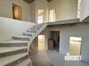 Дом 200м&sup2;, 2-этажный, участок 3 сот.  