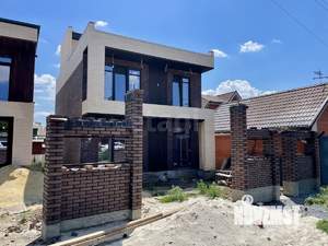 Дом 254м&sup2;, 2-этажный, участок 2 сот.  