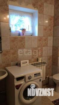 Дом 280м&sup2;, 2-этажный, участок 3 сот.  