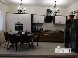 Дом 137м², 2-этажный, участок 3 сот.  