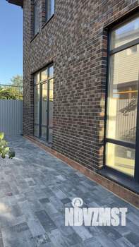 Дом 200м&sup2;, 2-этажный, участок 4 сот.  