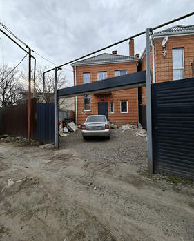 Дом 95м&sup2;, 2-этажный, участок 2 сот.  