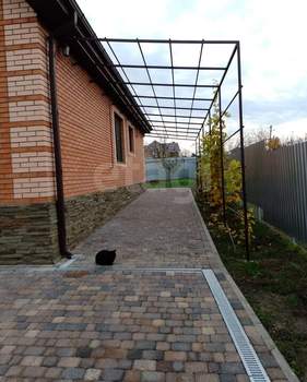 Дом 160м&sup2;, 2-этажный, участок 5 сот.  