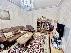 Дом 292м², 2-этажный, участок 4 сот.  