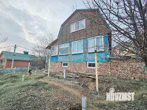 Дом 60м², 2-этажный, участок 5 сот.  