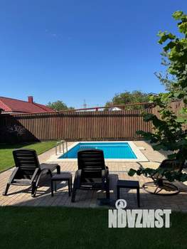 Дом 330м&sup2;, 2-этажный, участок 6 сот.  