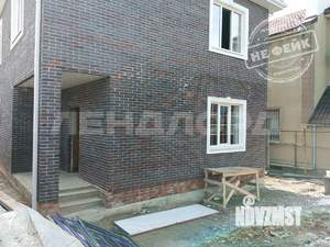 Дом 140м&sup2;, 2-этажный, участок 3 сот.  