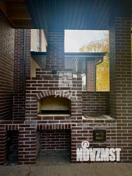 Дом 180м&sup2;, 2-этажный, участок 3 сот.  