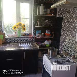 Дом 150м&sup2;, 3-этажный, участок 9 сот.  