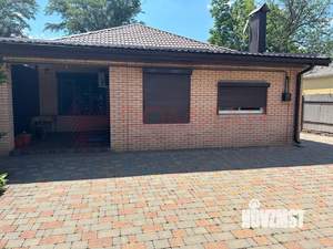 Дом 106м&sup2;, 1-этажный, участок 6 сот.  