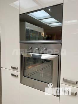 Дом 506м&sup2;, 3-этажный, участок 7 сот.  