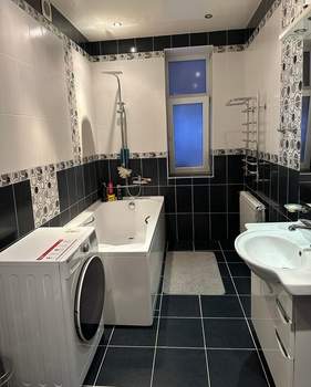 Дом 250м², 2-этажный, участок 9 сот.  