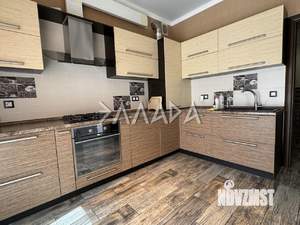 Дом 110м&sup2;, 2-этажный, участок 3 сот.  