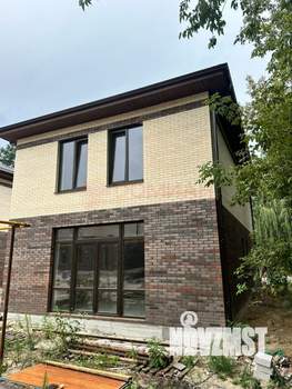 Дом 146м&sup2;, 2-этажный, участок 3 сот.  