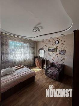 Дом 245м², 2-этажный, участок 3 сот.  