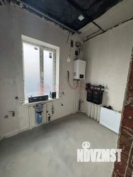 Дом 180м², 2-этажный, участок 6 сот.  