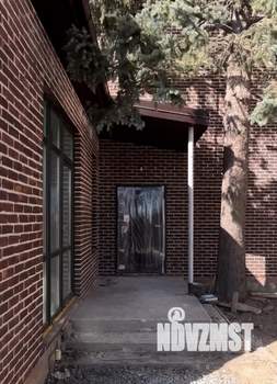 Дом 200м&sup2;, 2-этажный, участок 4 сот.  