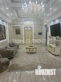 Дом 200м&sup2;, 1-этажный, участок 5 сот.  