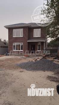 Дом 140м², 2-этажный, участок 5 сот.  