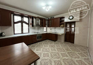 Дом 457м², 2-этажный, участок 7 сот.  