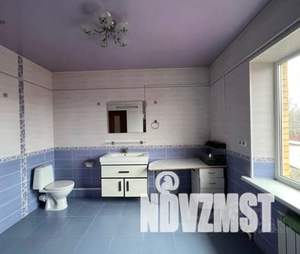 Дом 246м&sup2;, 2-этажный, участок 3 сот.  